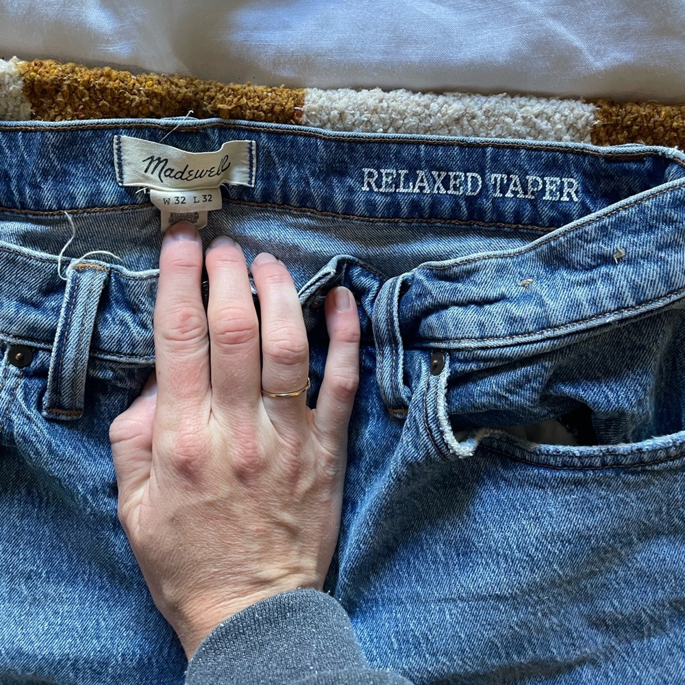 Madewell Men’s Relaxed Taper Jeans - 32x32